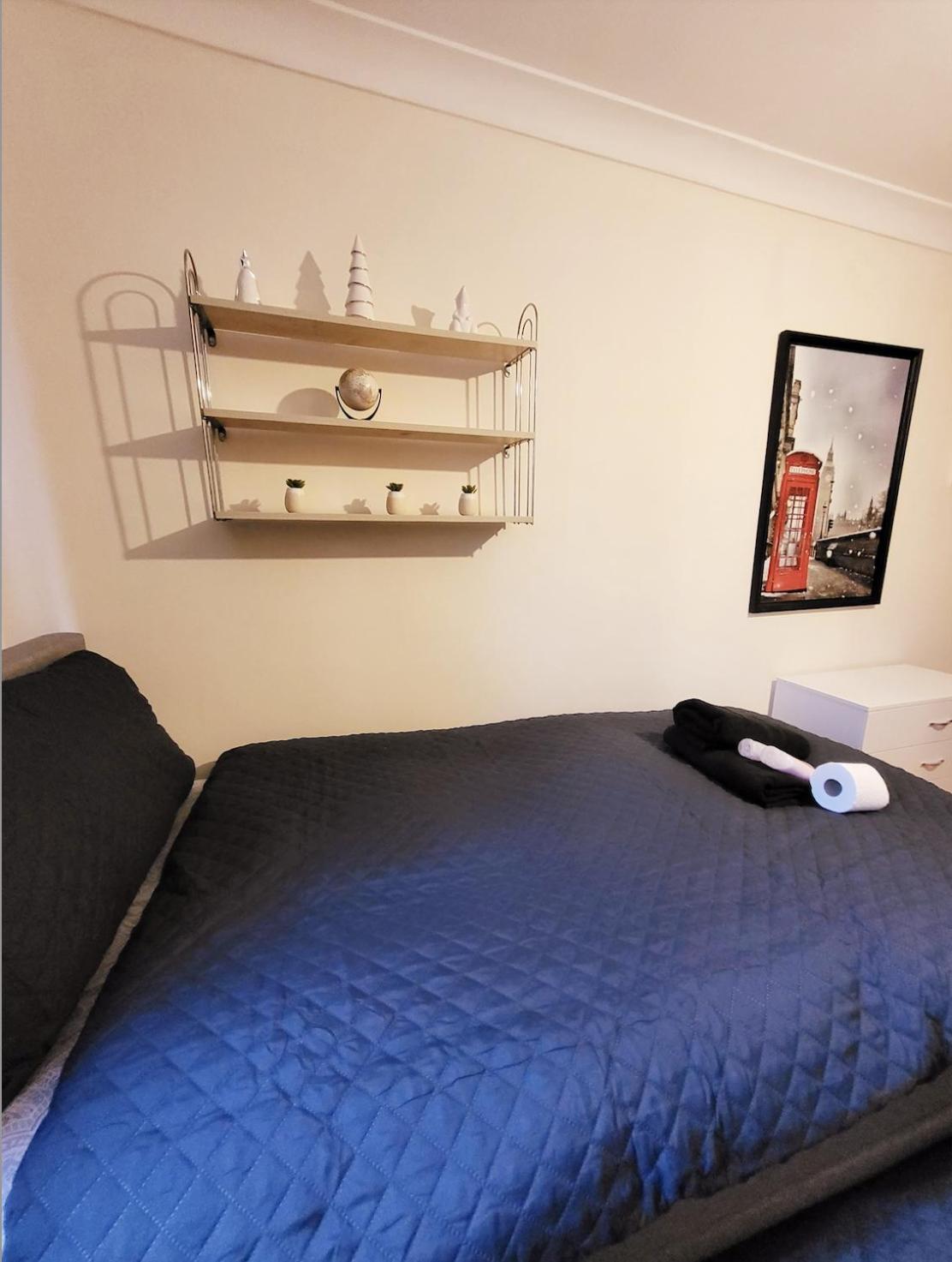 Huge And Affordable 3 Bedroom Flat In Hammersmith For 7 People With Welcome Breakfast Лондон Екстериор снимка